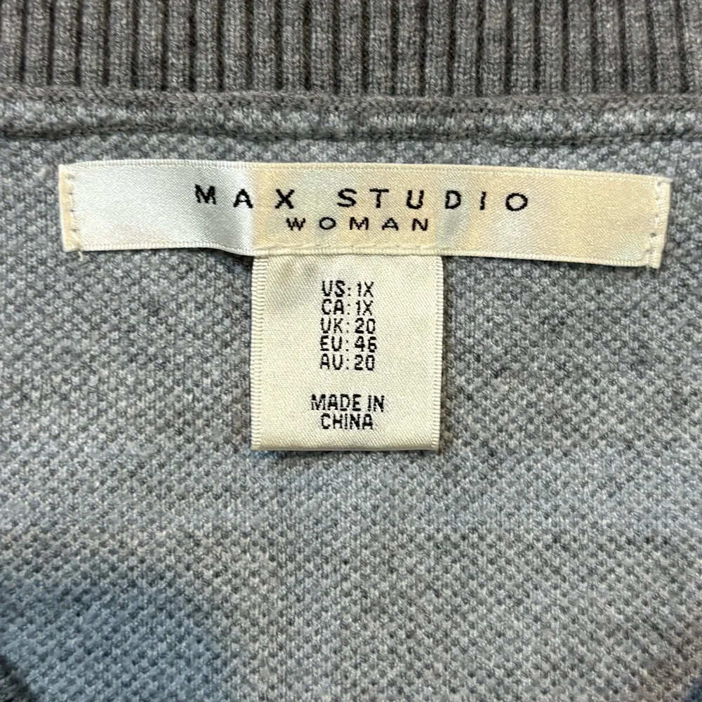 Max Studio Gray Plaid V-Neck Sweater Blue Windowpane Knit Pullover Plus‎ Size 1X